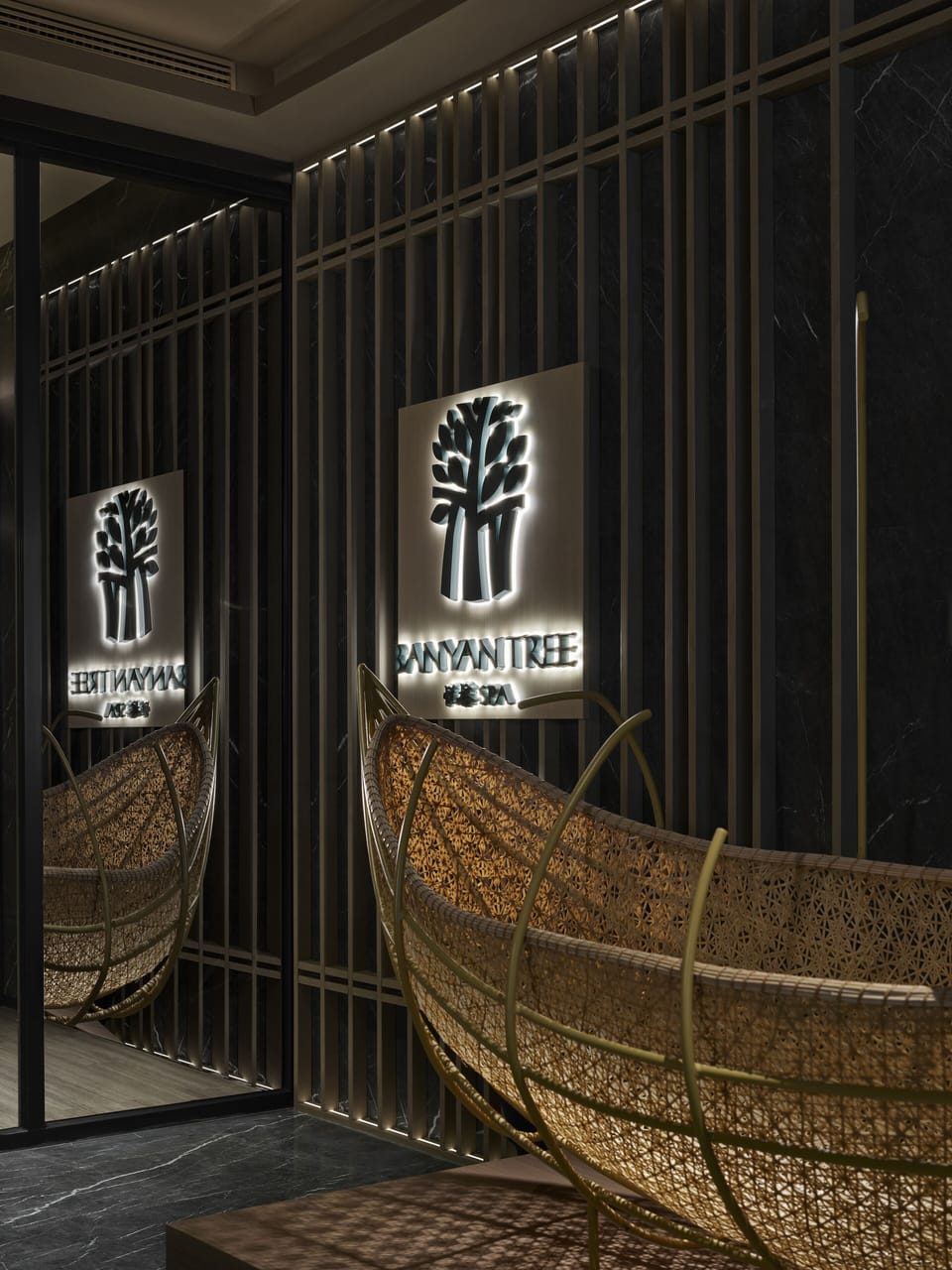 Hot tub, steam room, hot springs, body treatments, aromatherapy