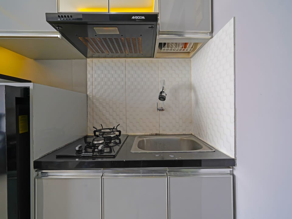 Deluxe Single Room | Private kitchenette