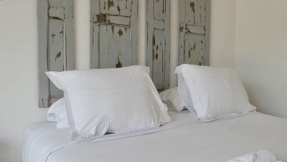 Superior Double or Twin Room | Desk, laptop workspace, blackout drapes, WiFi (free)