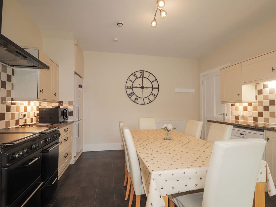 Fridge, dishwasher, electric kettle, toaster