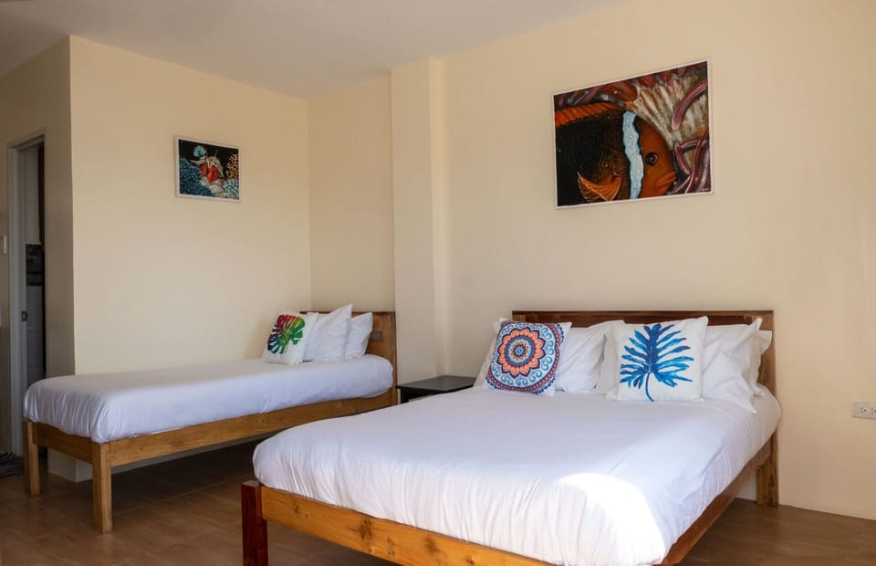 Deluxe Room | Free WiFi, bed sheets