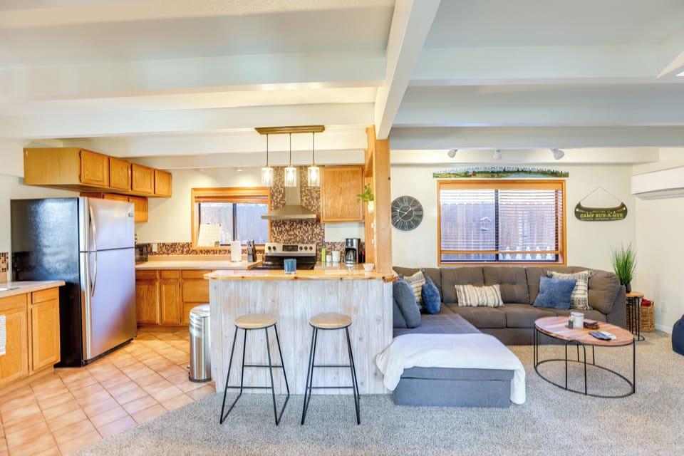 House (2 Bedrooms) | Interior