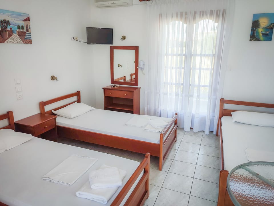 Free WiFi, bed sheets