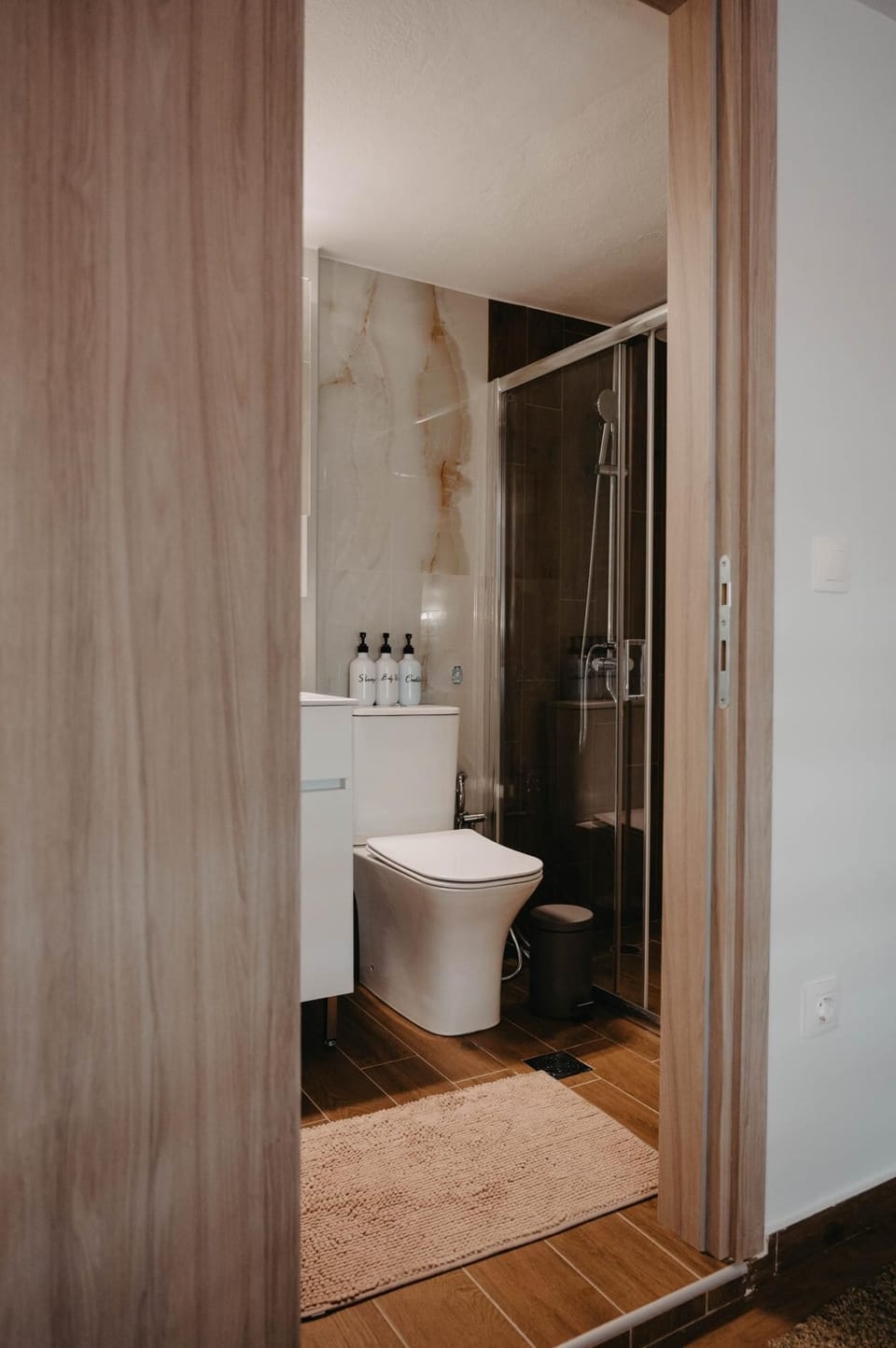 Minimal Condo Trikala Town Apartment in Trikala