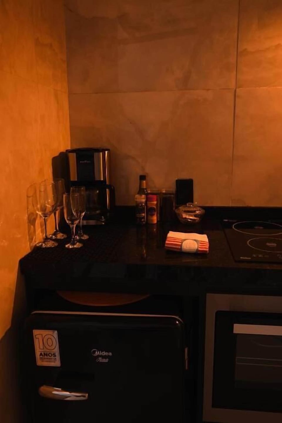 Family Chalet, Jetted Tub | Private kitchen