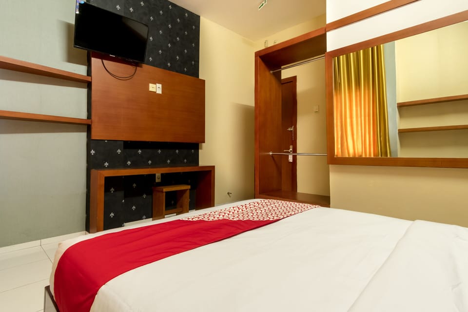 Deluxe Studio | Desk, WiFi (free), bed sheets
