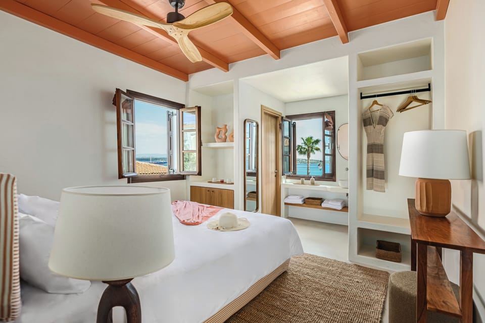 Standard Double Room, Sea View | Egyptian cotton sheets, premium bedding, minibar, individually decorated