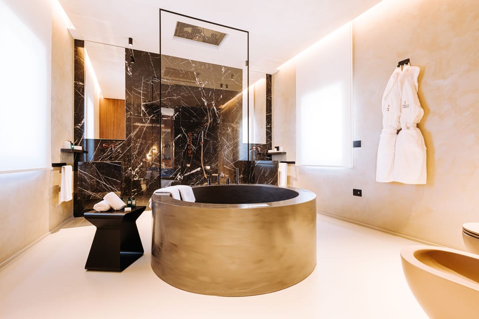 Exclusive Suite | 1 bedroom, minibar, in-room safe, individually furnished