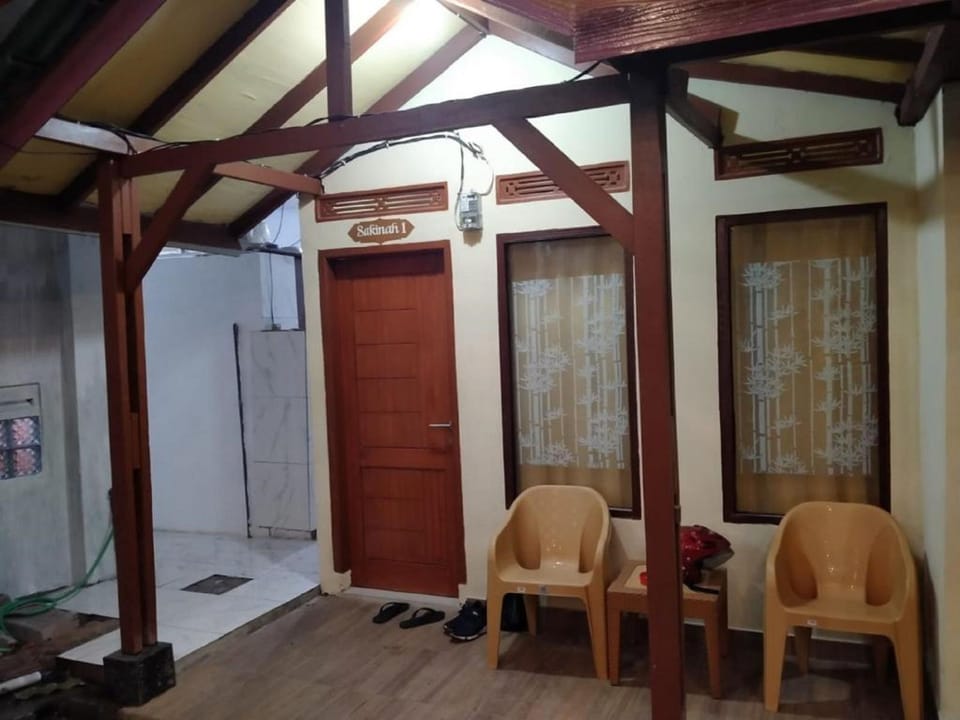 Deluxe Double Room | Free WiFi, bed sheets