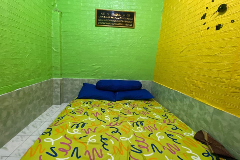 Standard Double Room | WiFi (free), bed sheets