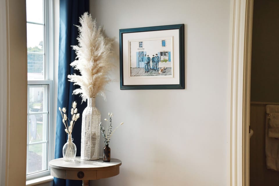 Superior Room, 1 Queen Bed | Free WiFi, bed sheets