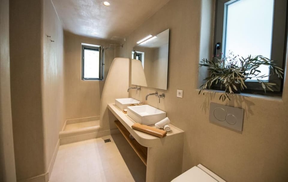 Grand View Elios House in Sporades, Greece