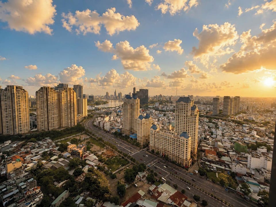 Standard Apartment, 1 King Bed | City view