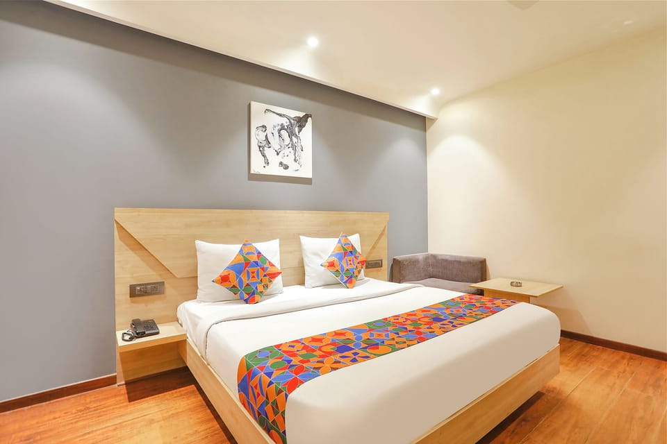 Egyptian cotton sheets, premium bedding, in-room safe, soundproofing