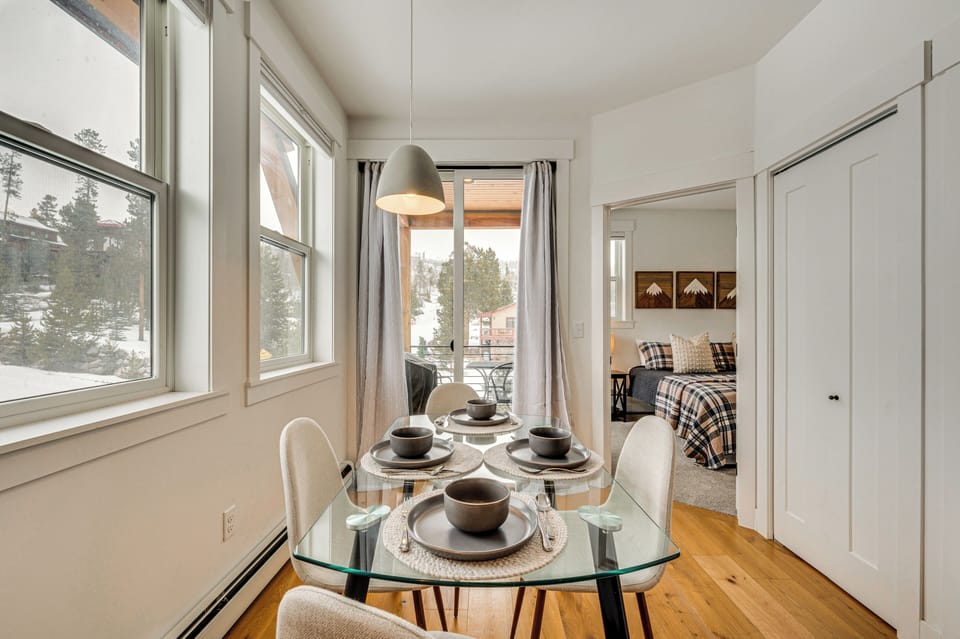 Apartment (1 Bedroom) | Interior