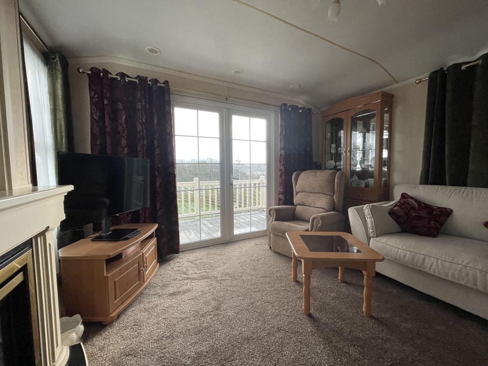 Chalet | Living area | TV
