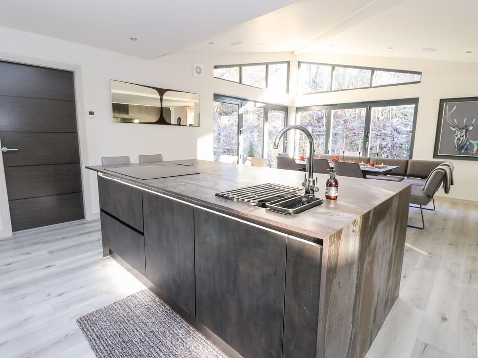 Fridge, dishwasher, electric kettle, toaster