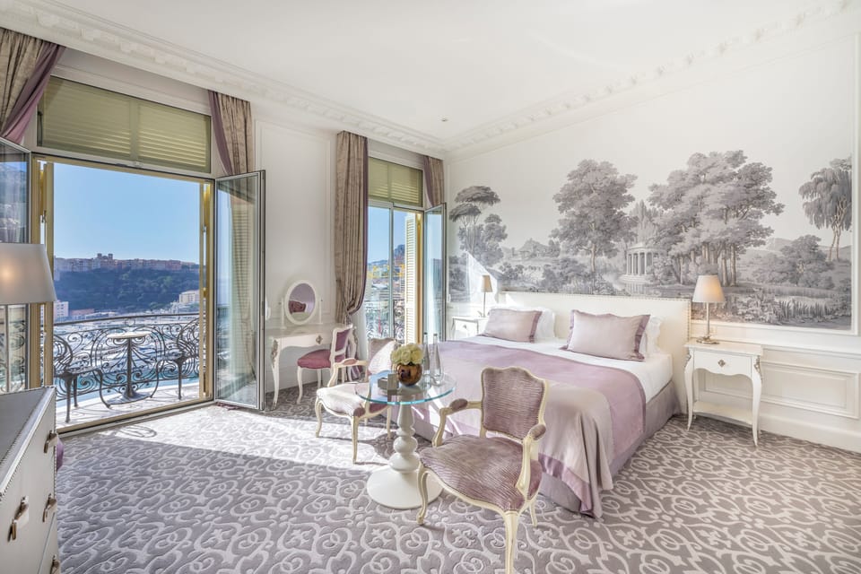 Exclusive room, sea view | Premium bedding, minibar, in-room safe, individually decorated