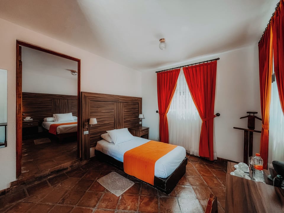 Basic Double Room | In-room safe, individually furnished, desk, laptop workspace