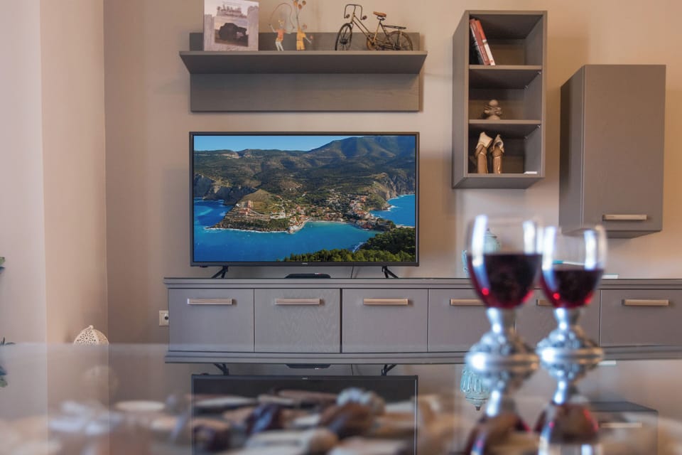 Dina Apartments Argostoli Hotel in Argostolion