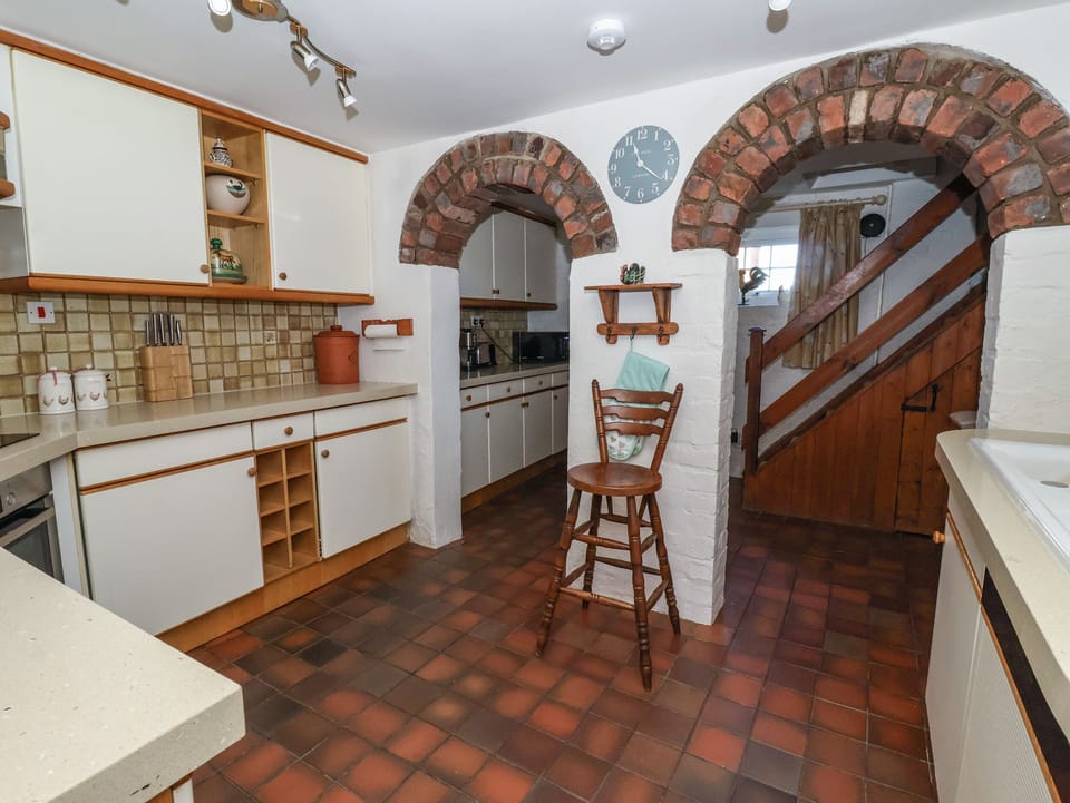 Fridge, dishwasher, electric kettle, toaster