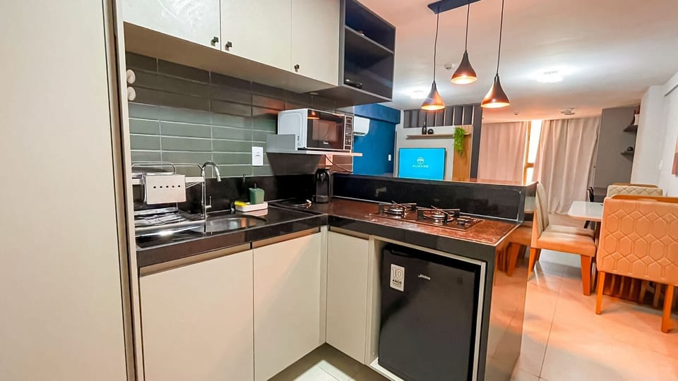 Basic Apartment | Private kitchen | Microwave, oven, coffee grinder, cookware/dishes/utensils