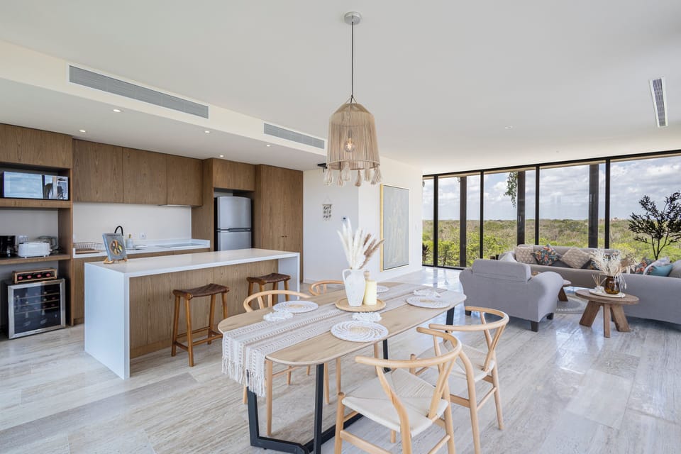 Private kitchenette