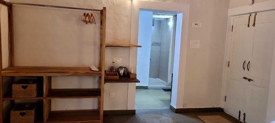 Double or Twin Room | Desk, free WiFi