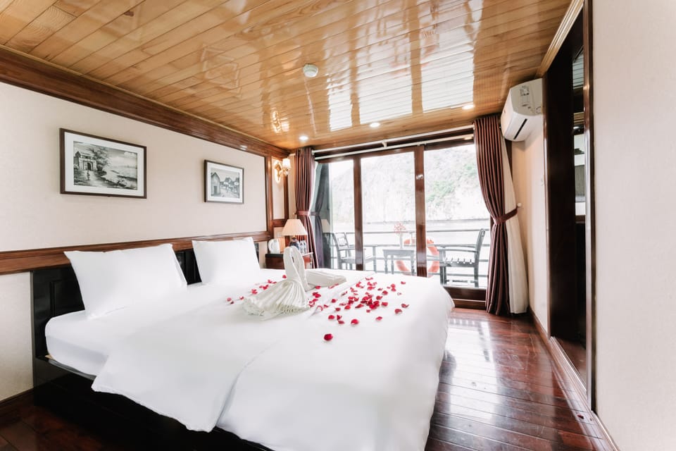 Luxury Double or Twin Room, Balcony | Premium bedding, individually decorated, individually furnished, desk