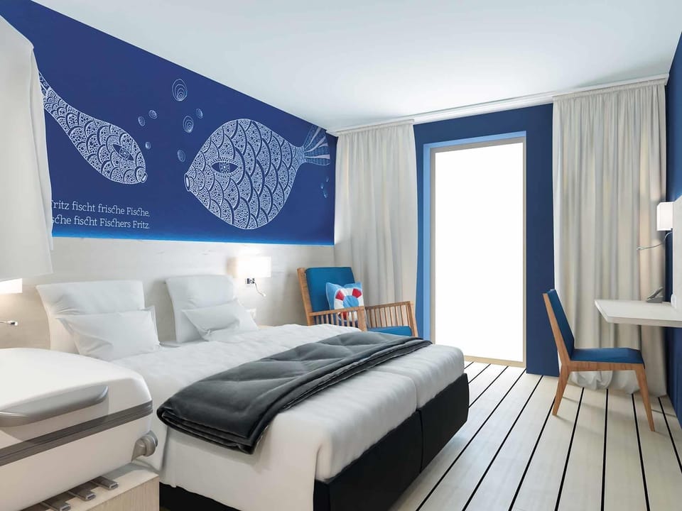 Comfort Double Room, 1 Double Bed (All Comfort) | In-room safe, desk, soundproofing, iron/ironing board (on request)