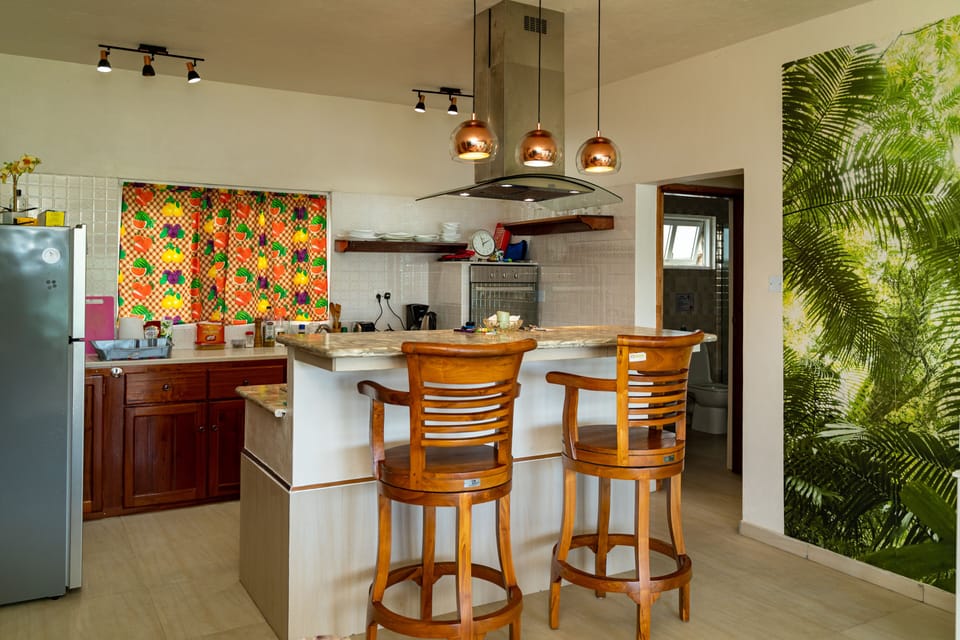 Deluxe Apartment, Garden View | Private kitchen | Full-size fridge, microwave, oven, stovetop
