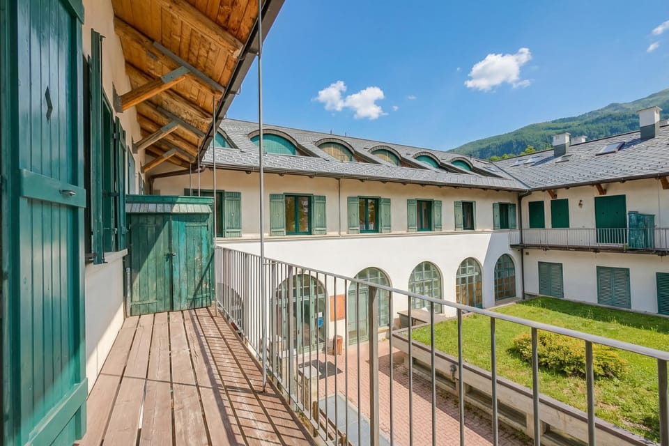 Family Apartment, 2 Bedrooms, Balcony (La Torre In The Center Of Town) | Balcony