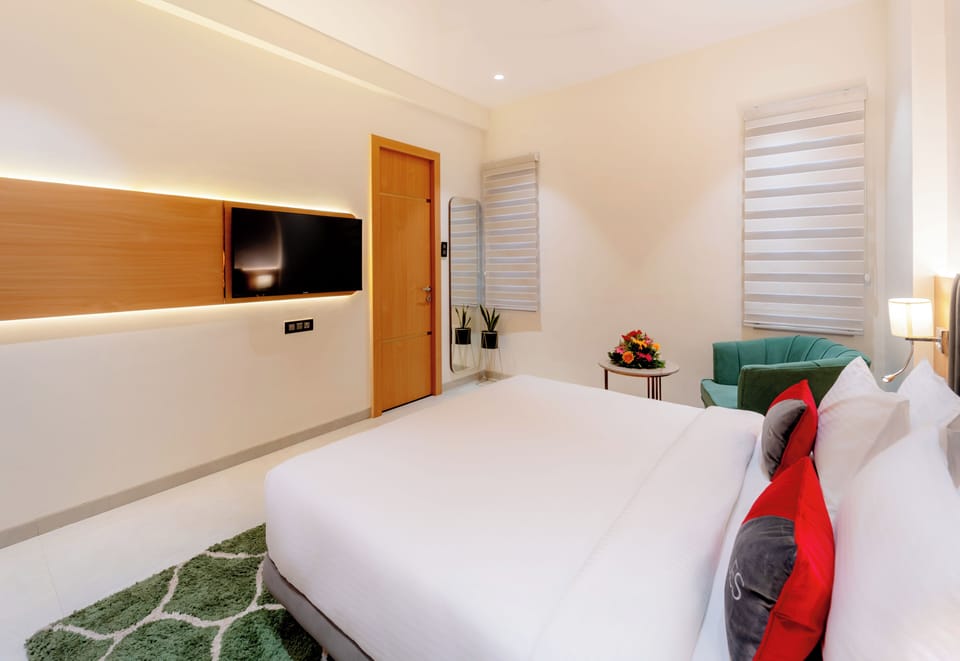 Premium Room | 1 bedroom, premium bedding, desk, WiFi (free)