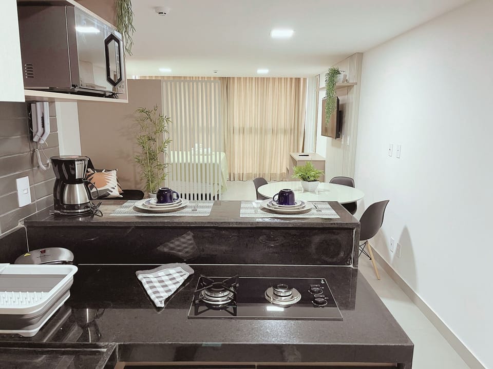 Basic Apartment | Private kitchen | Fridge, microwave, cookware/dishes/utensils