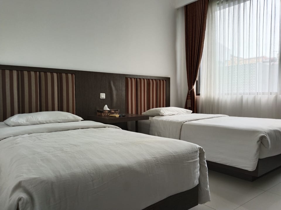 Twin Room | Bed sheets