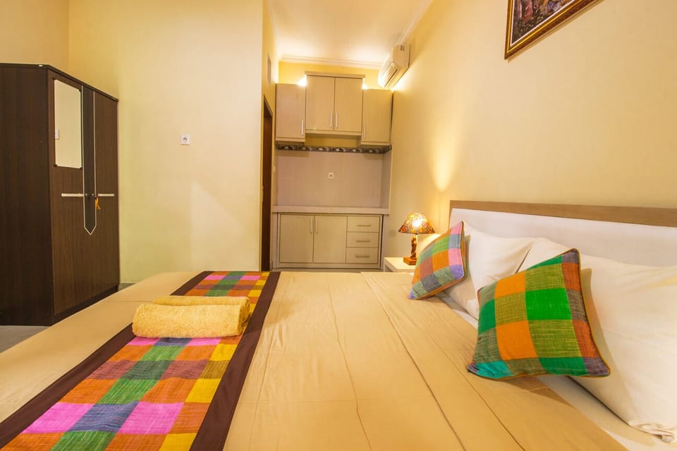 Deluxe Villa, 4 Bedrooms | 4 bedrooms, desk, free WiFi
