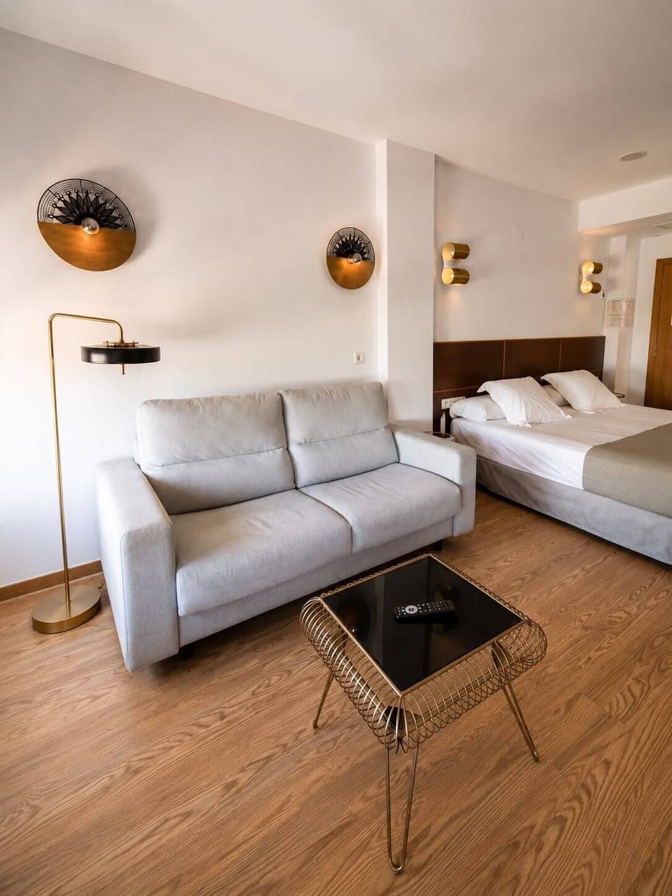 Suite | Premium bedding, down comforters, soundproofing