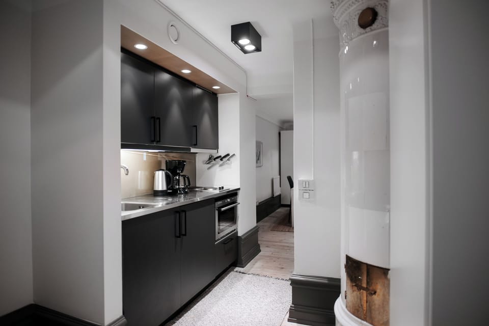 Family Apartment Small | Private kitchenette | Microwave, coffee/tea maker, electric kettle