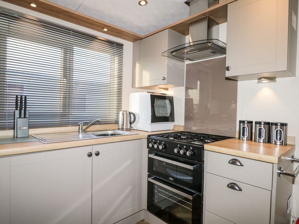 Fridge, dishwasher, electric kettle, toaster
