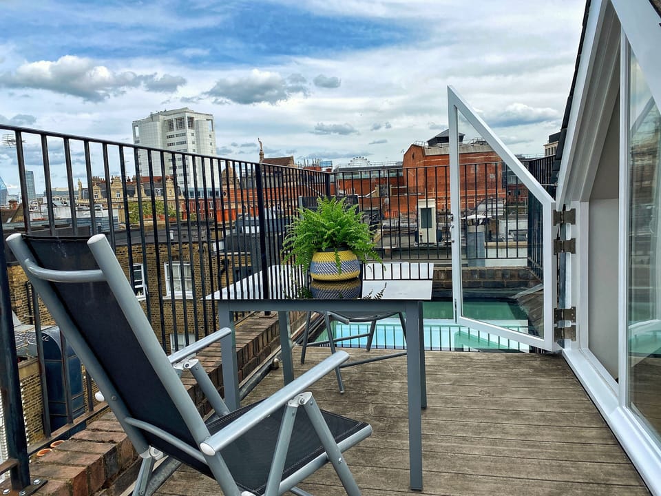 1 Bedroom Deluxe Penthouse | Terrace/patio