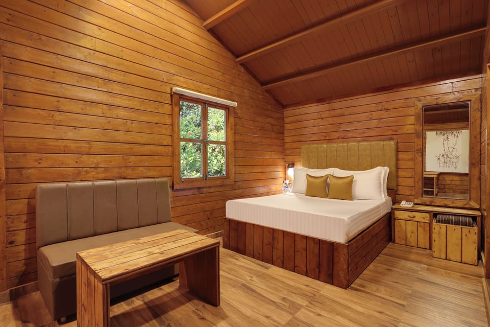 Wooden Chalet | Soundproofing, iron/ironing board, free WiFi