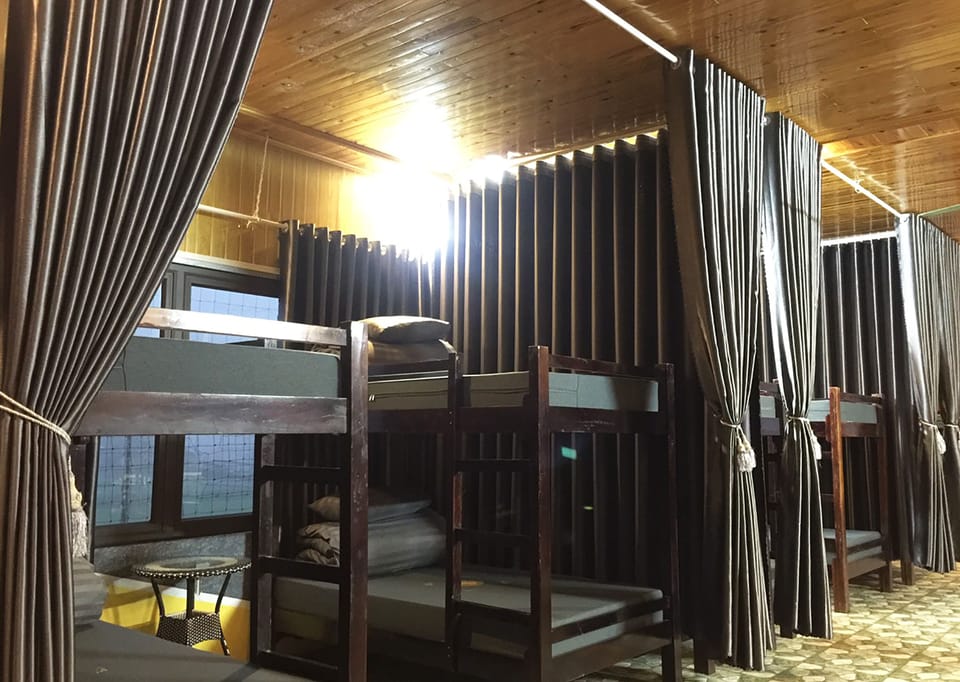 Standard Shared Dormitory, Men only, Shared Bathroom, Mountain View | WiFi (free), bed sheets