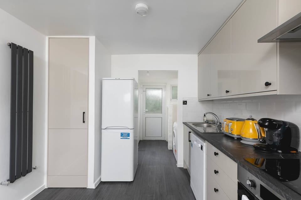 Apartment, 2 Bedrooms | Interior