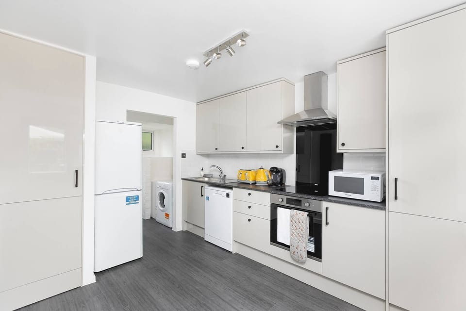 Apartment, 2 Bedrooms | Interior
