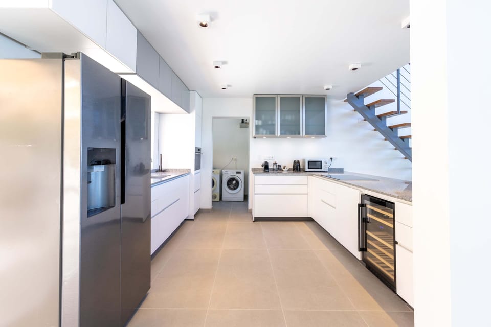House | 4 bedrooms, Internet