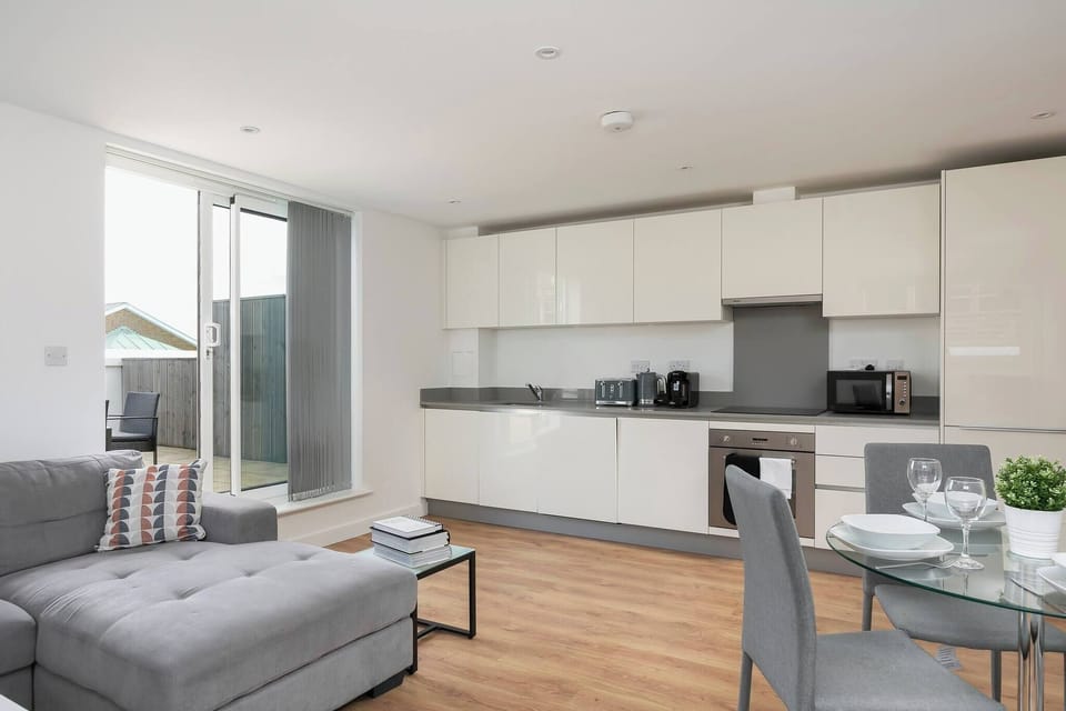 Apartment, 4 Bedrooms | Interior