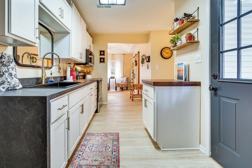 Apartment (1 Bedroom) | Interior