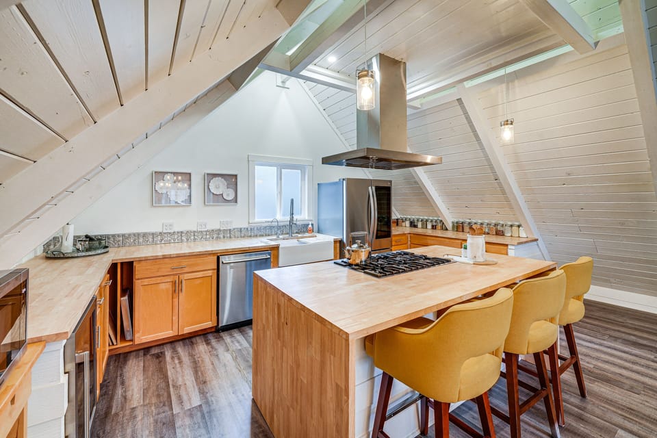 House (2 Bedrooms) | Interior