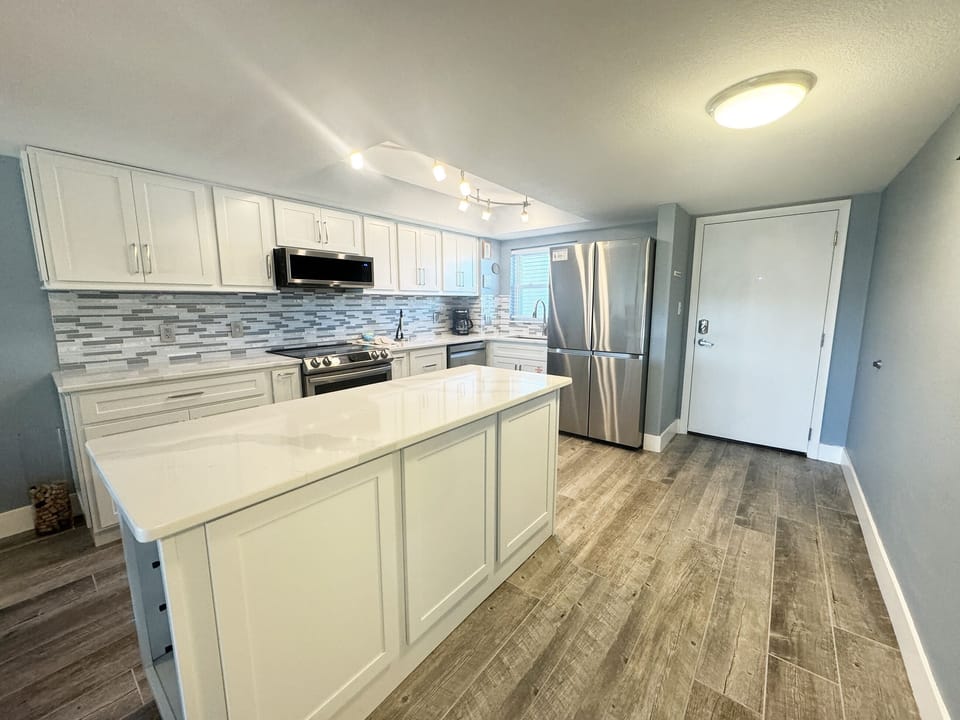 Condo, 2 Bedrooms | Private kitchen | Coffee/tea maker, fridge, oven, toaster