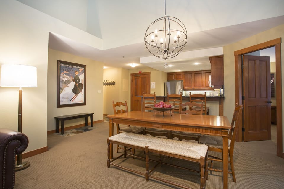 Condo, 2 Bedrooms | Interior